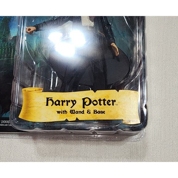 Harry potter NECA figure series 2 - Picture 2 of 6